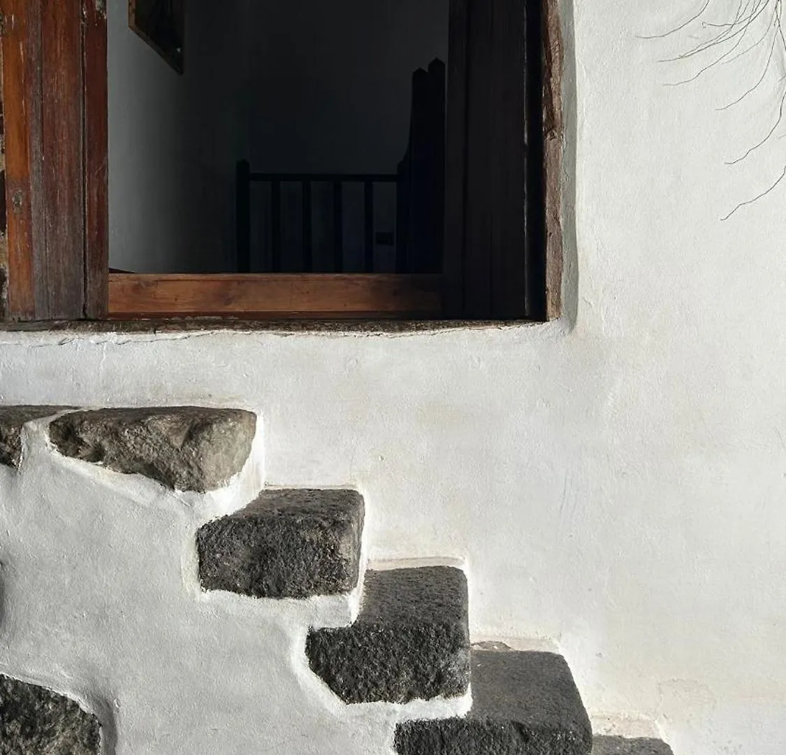 別荘 ロス・レアレホス Casa La Aldabaヴィラ スペイン
