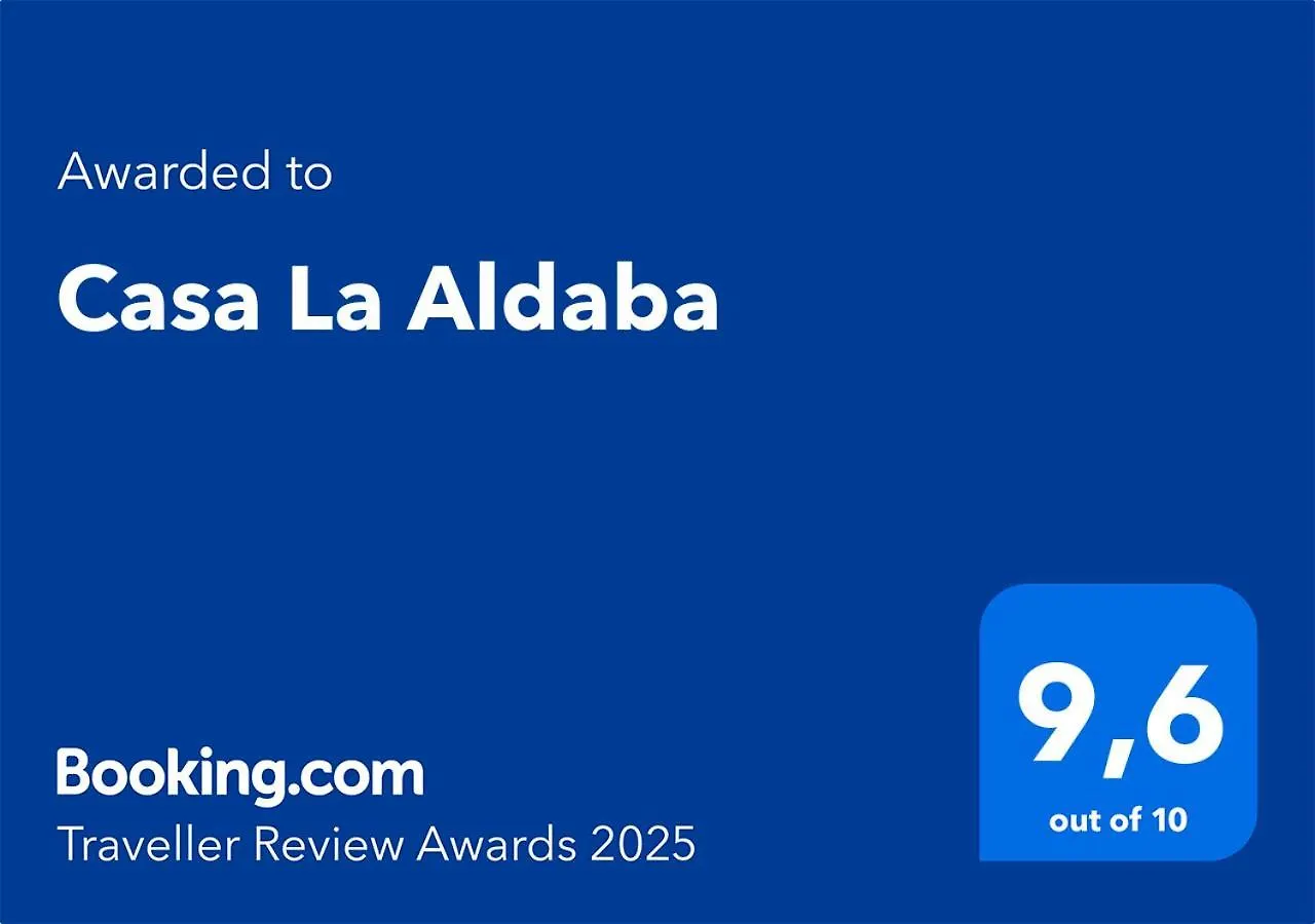 ロス・レアレホス Casa La Aldabaヴィラ 別荘
